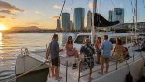 kewalo basin evening cocktail cruise