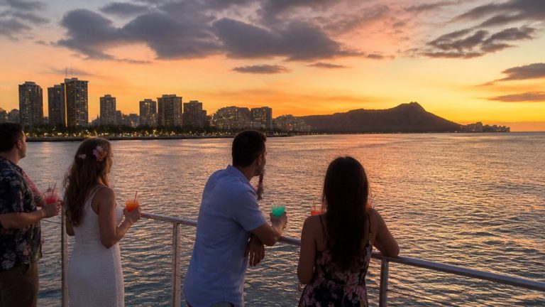 last minute waikiki cocktail cruises